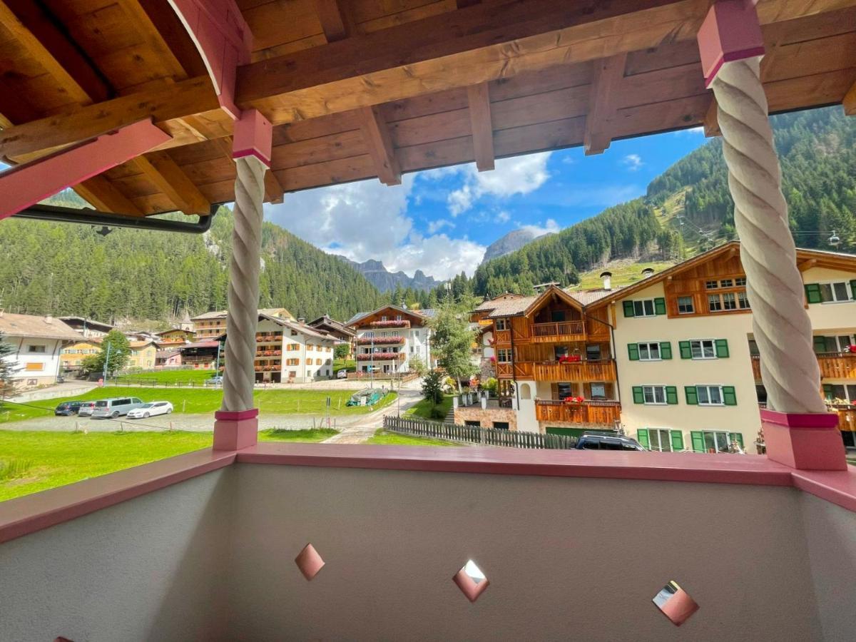 B&B Family Accommodation Canazei Bike Friendly Extérieur photo