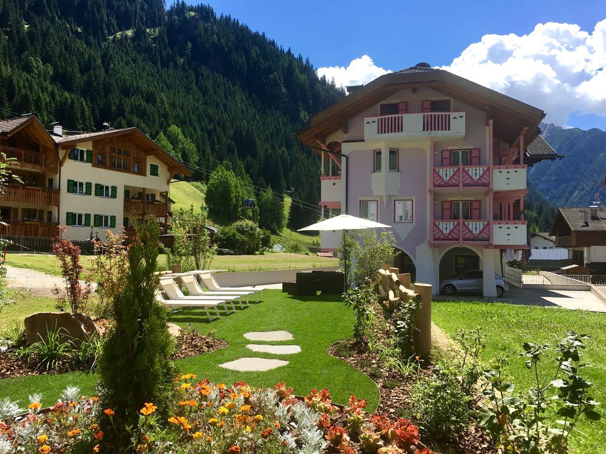 B&B Family Accommodation Canazei Bike Friendly Extérieur photo